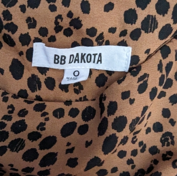 0 • BB Dakota • Animal Print Ruched Awakening Midi Skirt - Picture 3 of 5